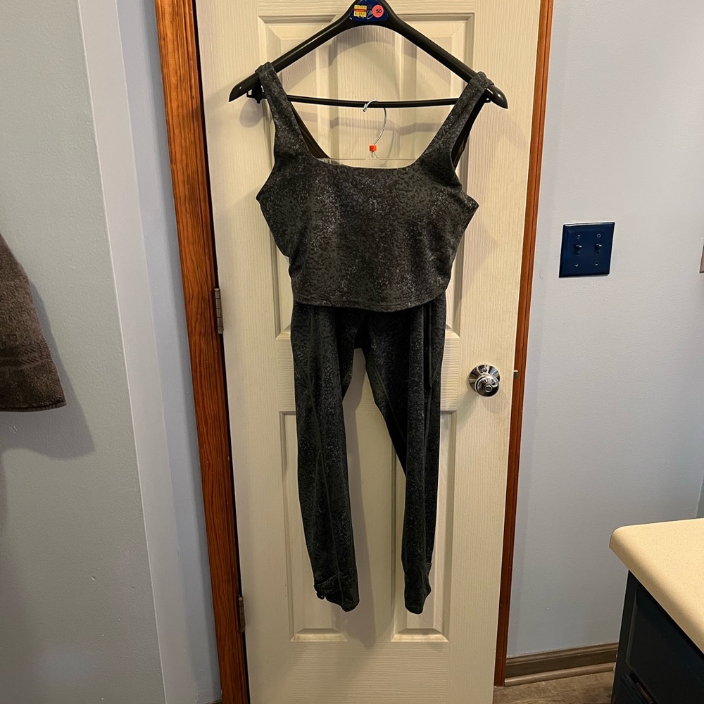 Green All in Motion XXL yoga suit